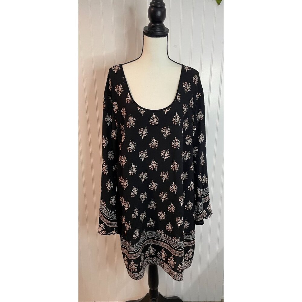 Womens XXL Black Floral Print Tunic Top With Bell Sleeves & Tie-Back Detail